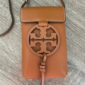 Tory Burch Miller Phone Crossbody Aged Camello